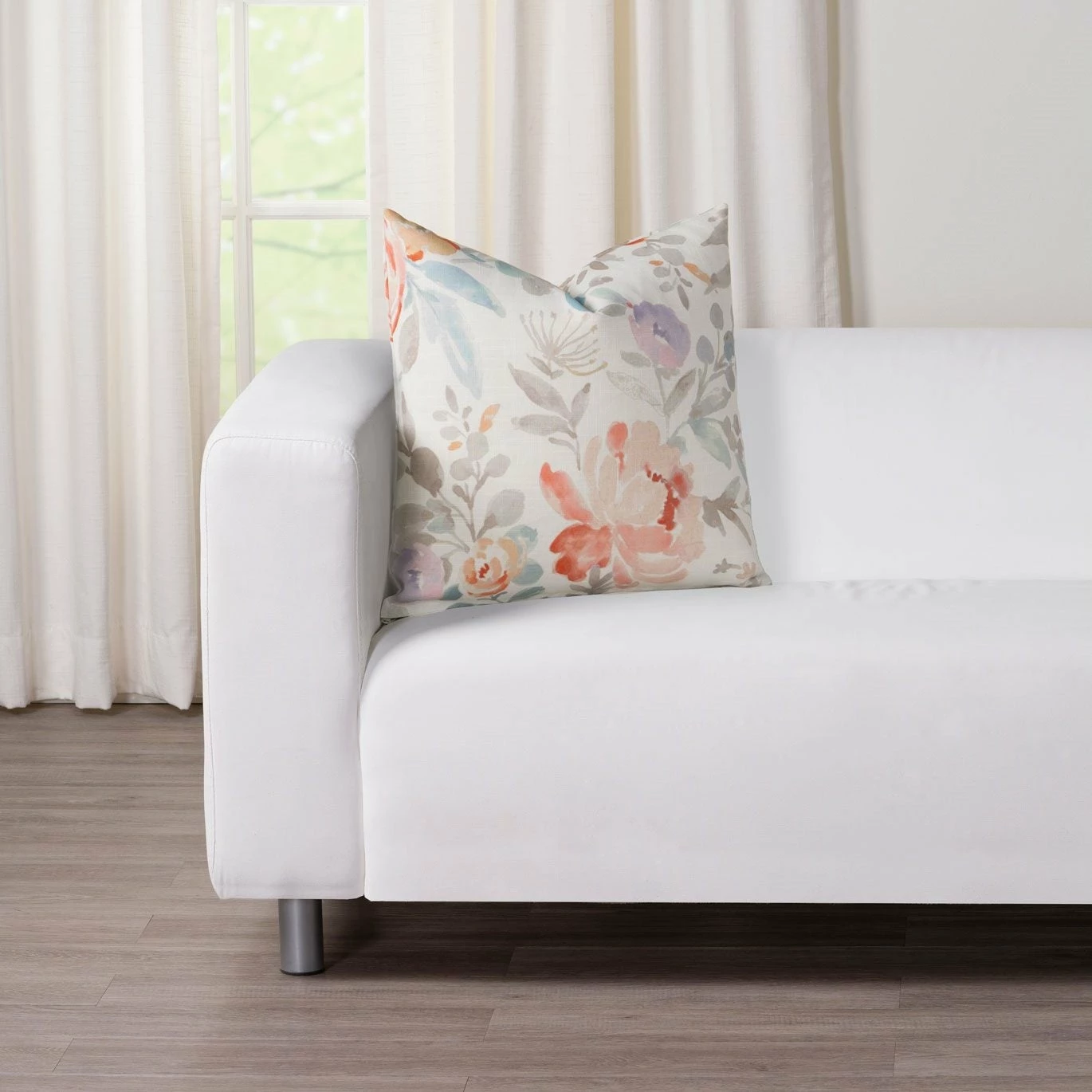 Best Pirce π Siscovers Petals & Lilies Floral Print Throw Pillow β¨ - Image 2